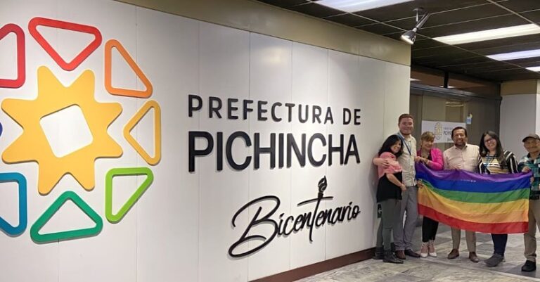 Mesa LGBTIQ+ de Quito se reunió con la Prefectura de Pichincha